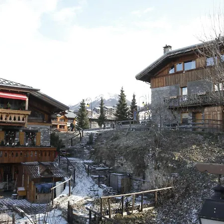 Aigle Rouge Hotell 2*