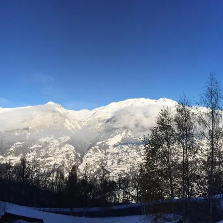 Aigle Rouge Hotell 2*