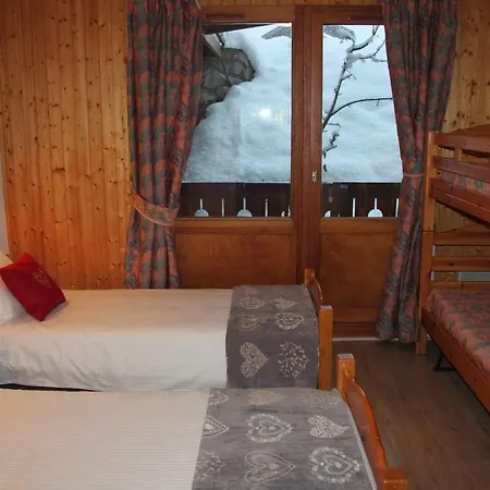 Otel Aigle Rouge 2*