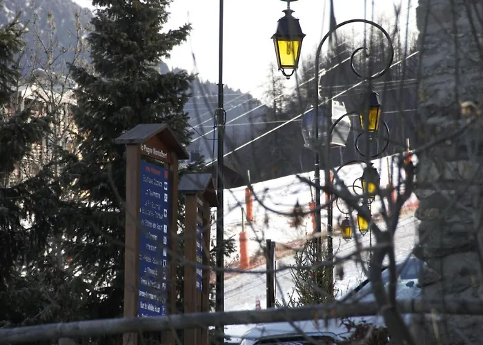 Szálloda Aigle Rouge